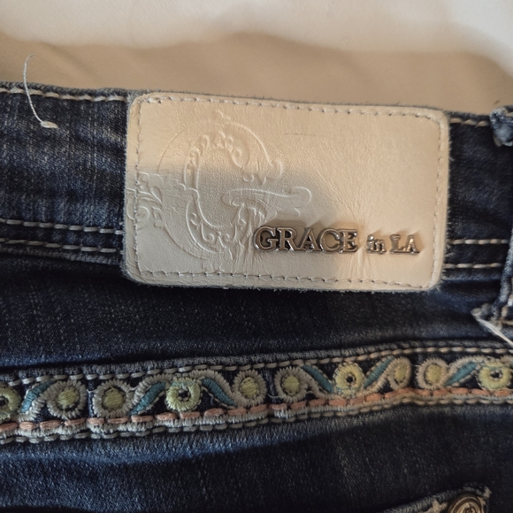 Grace In LA Dark Blue Distressed Boot Cut Jeans Embellished Pockets Size 31 - Picture 9 of 14